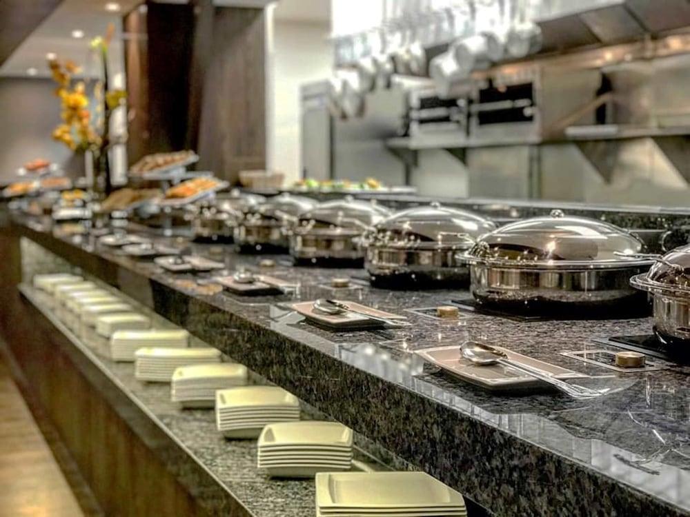 Galeria Plaza Irapuato Hotel Eksteriør billede